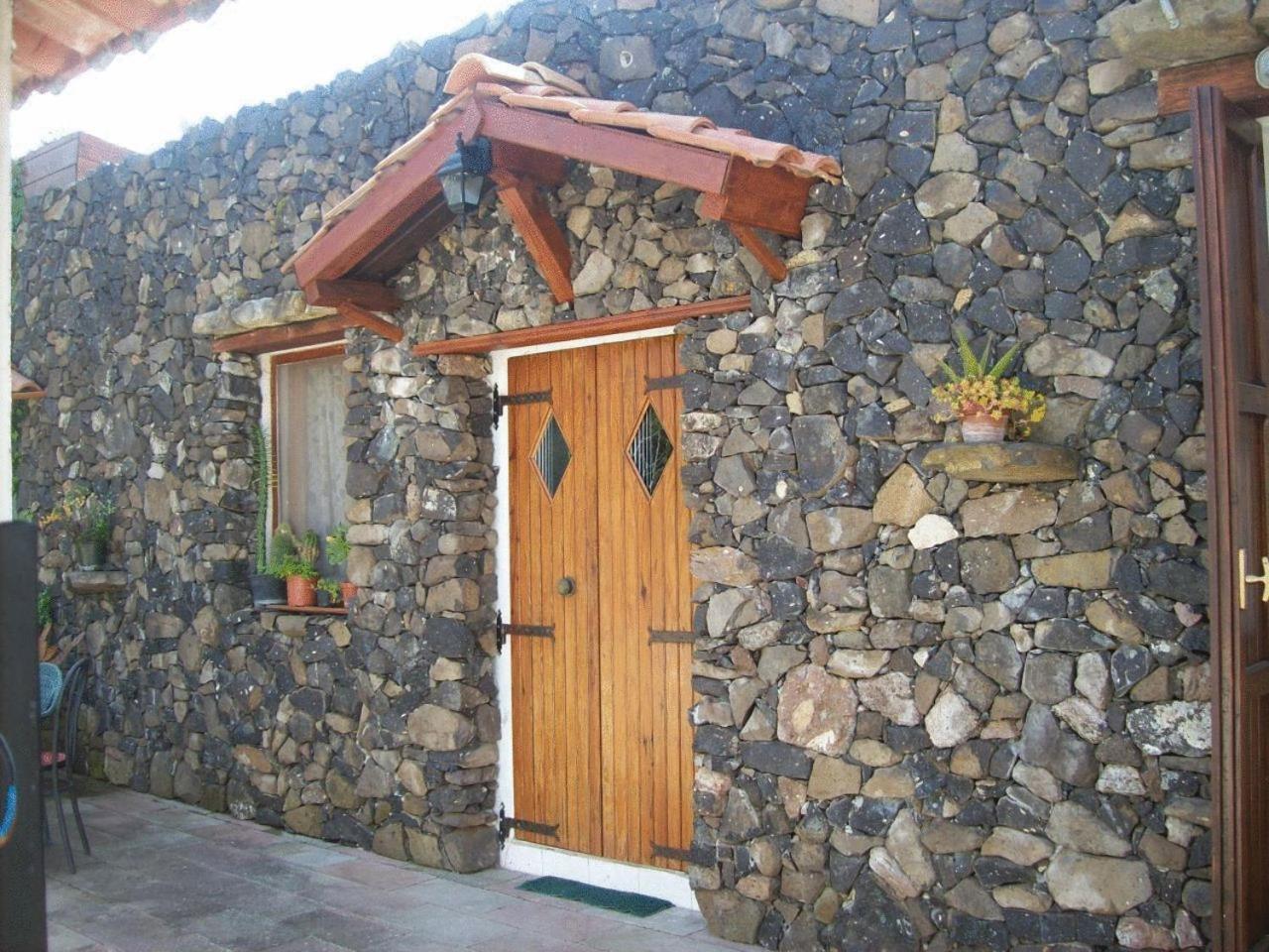 B&B Domo De Pedra Tottubella Buitenkant foto